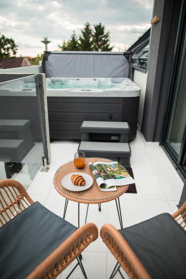 Tahiti Resort Apartments Hajdúszoboszló Exteriér fotografie